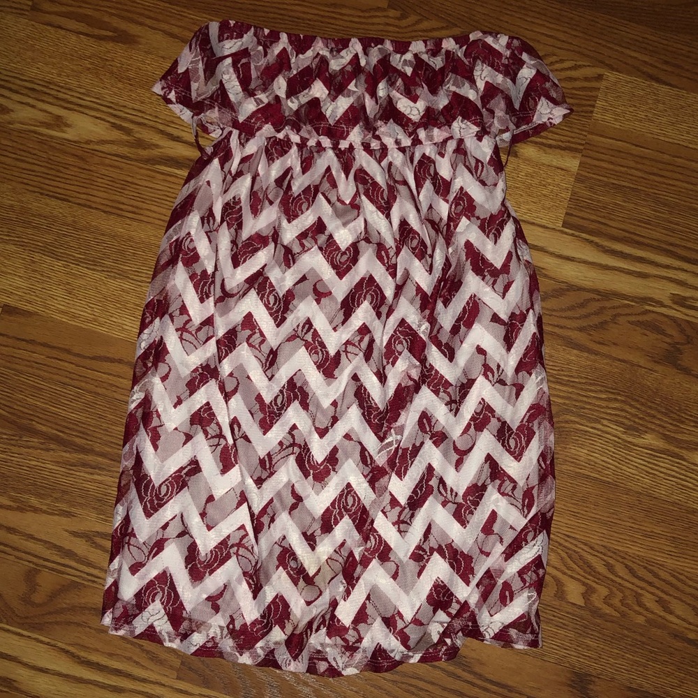 Vava by Joy Han red chevron dress size xs